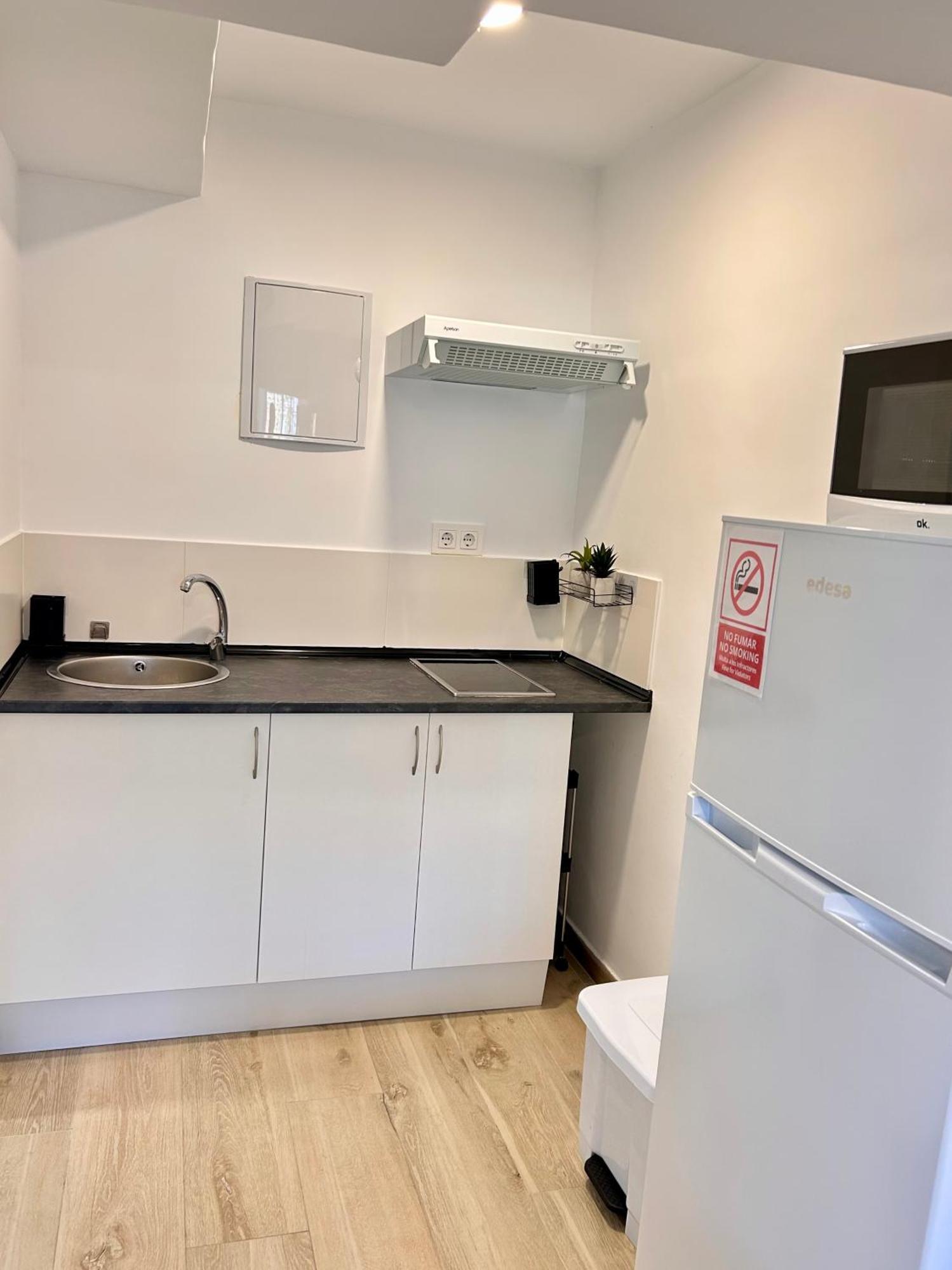 Apartamentos Ribadeo Madrid Kültér fotó