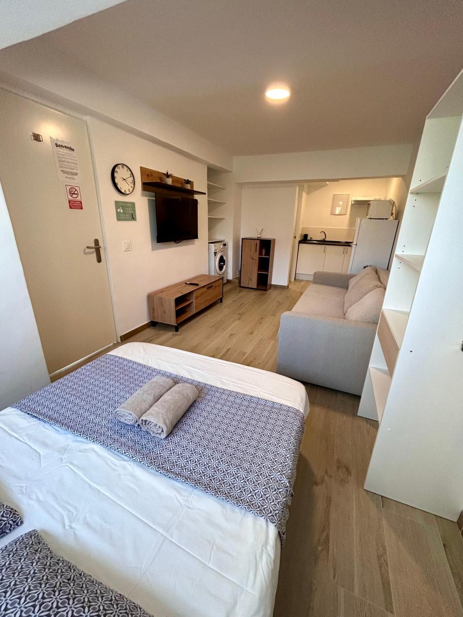 Apartamentos Ribadeo Madrid Kültér fotó